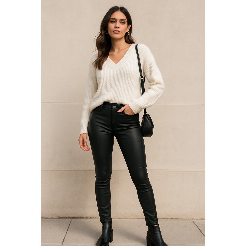 Liverpool Jeans Co The High-Rise Ankle Coated 5-Pocket Pants. Women's 29, EUC!!